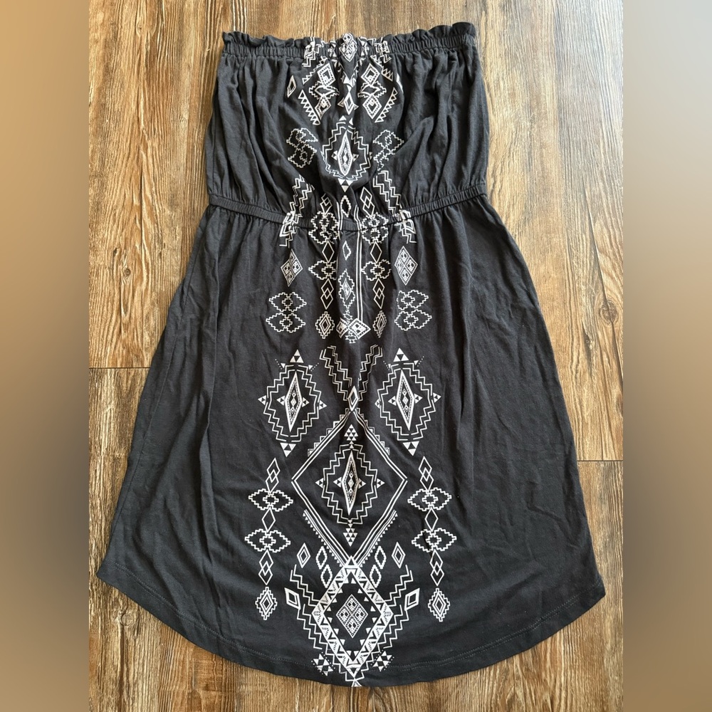 Billabong Black and White Strapless Sundress